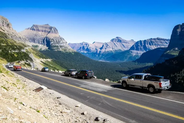Top Mountain Drives in America: A Strategic Guide to High-Elevation Transit